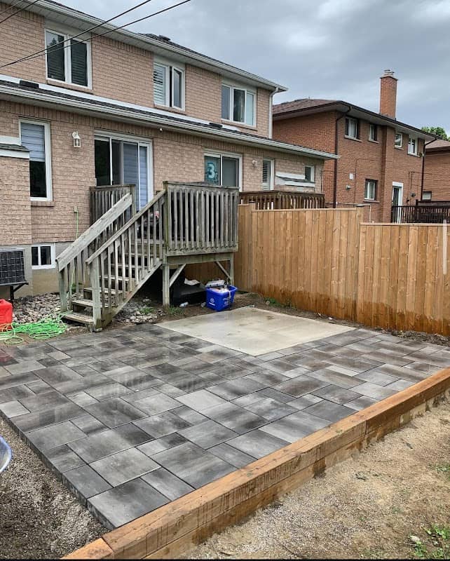 landscaping by Mailow Outdoor in Oakville