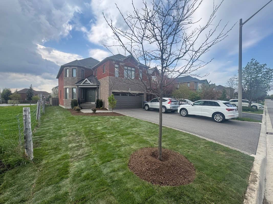 Maverick Landscaping And Interlocking Mississauga, photograph 2 of Islington-City Centre West