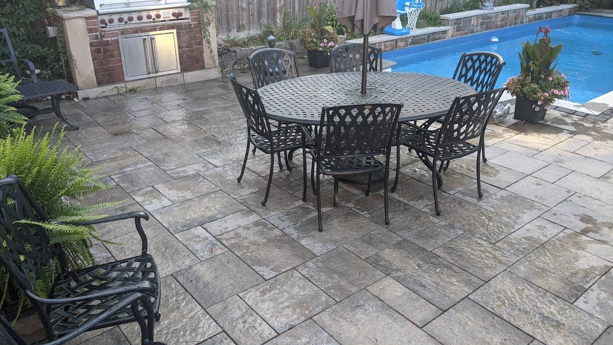 METRO PAVERS Inc., photograph 3 of Willowdale