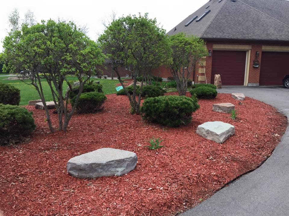 Milner's Lawn Care Service, photograph 4 of Oshawa
