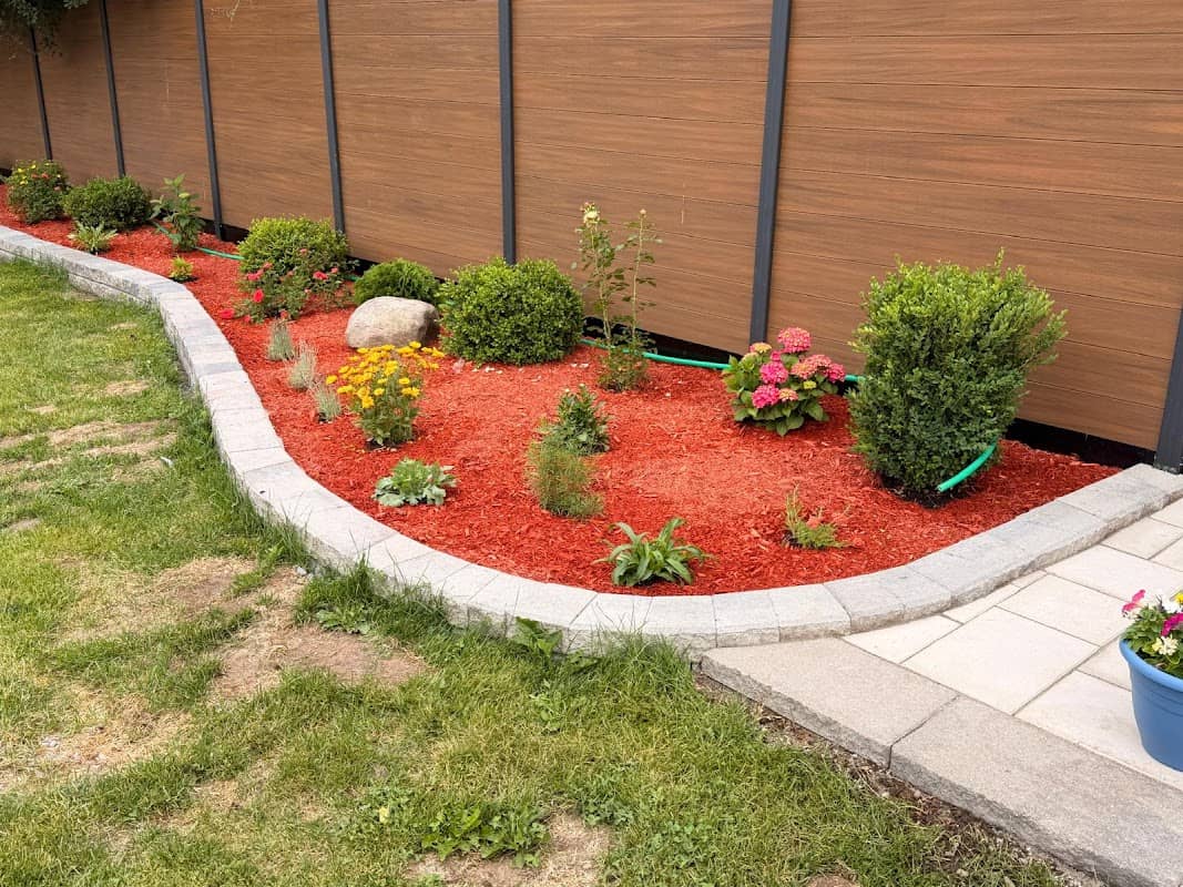 Moose Landscaping, photograph 2 of Bayview Village