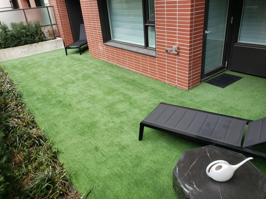 Mr Lawn Installation and Landscaping Vancouver, photograph 2 of West End