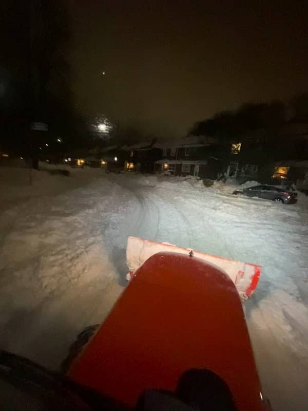 Mr. Mow It All Snow Removal and Lawn Care, photograph 3 of Leaside