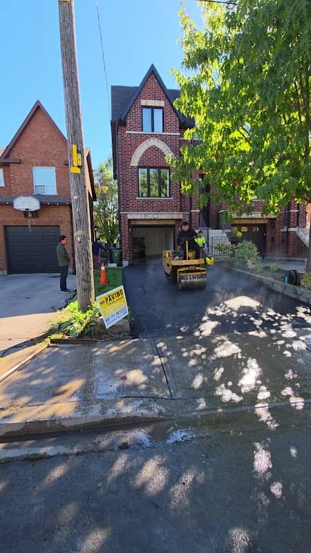 interlocking by Mr Paving in Islington-City Centre West