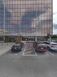 Nutri-Lawn Markham, photograph 4 of Bayview Village