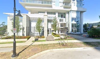 lawn care by Oak & Maple Landscaping Inc. in Burnaby North
