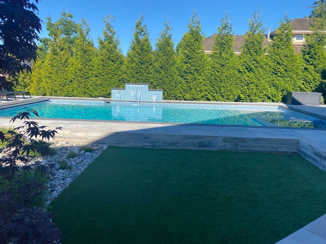 Oak Landscaping Ltd. - Langley, South Surrey, Delta, Coquitlam and the Lower Mainland BC Landscapers, photograph 2 of Pitt Meadows