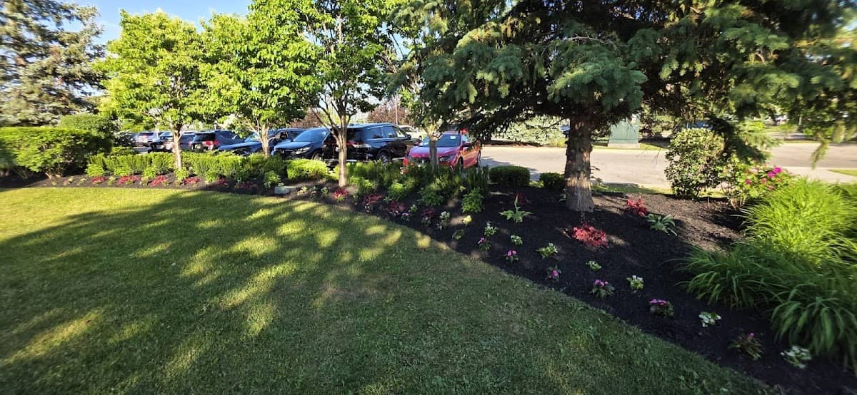 Oakly Landscaping, photograph 2 of Oakville