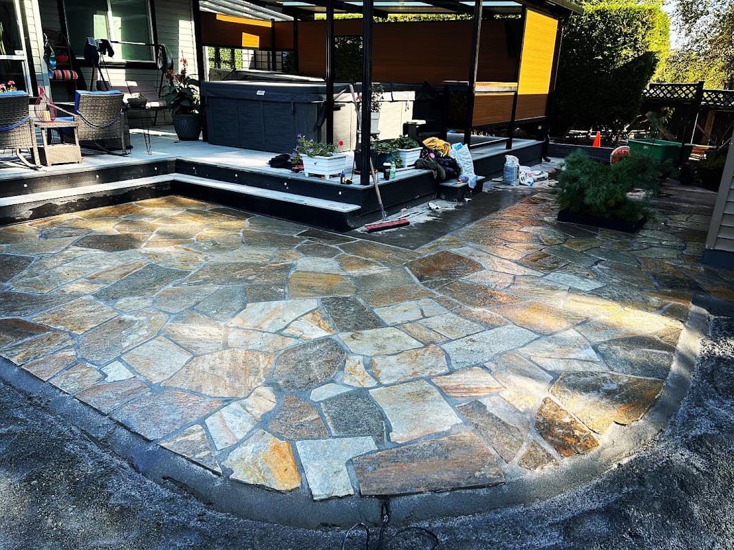 Ouellette Landscaping Ltd, photograph 6 of South Surrey