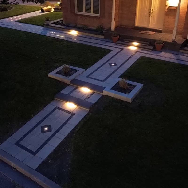 landscaping by Para-Loc Interlock and Landscape in Agincourt