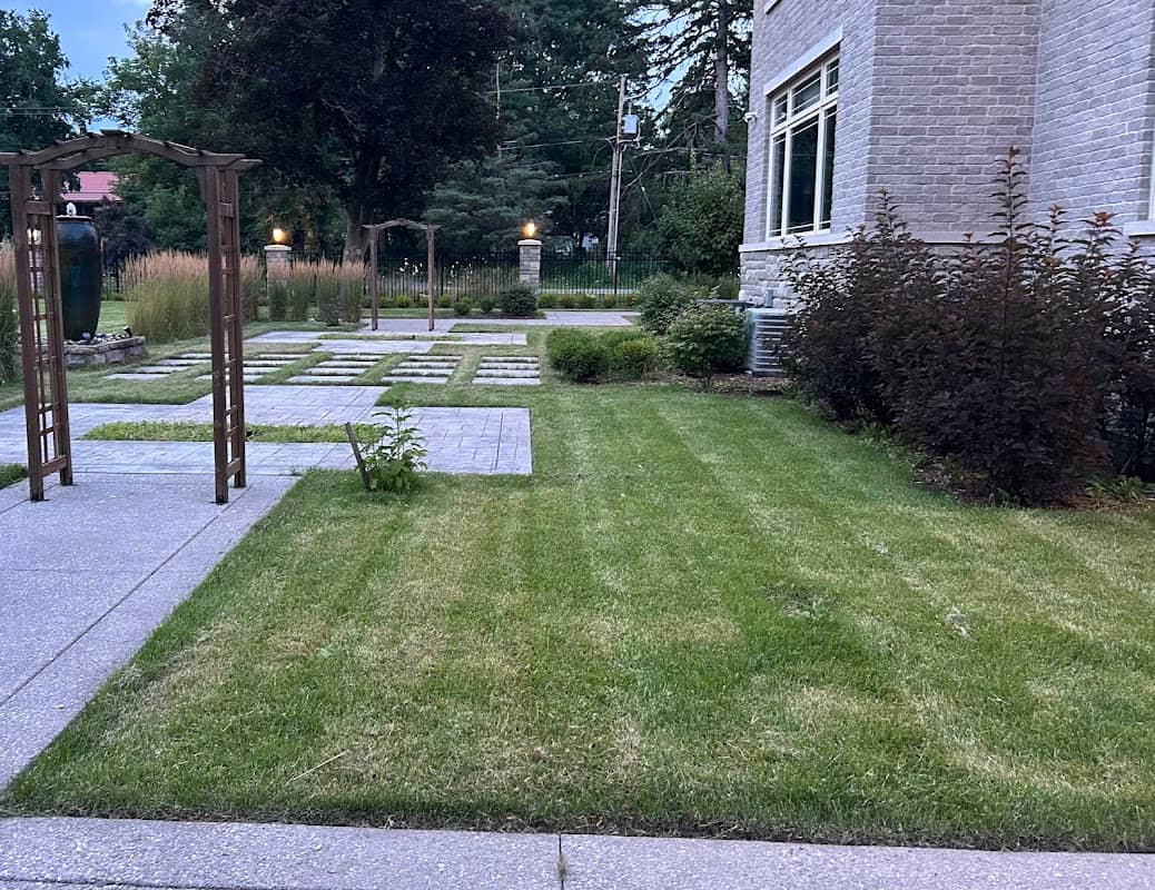 lawn care by Parbhat Landscaping Inc in Brampton