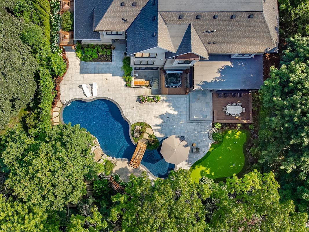 landscaping by Partridge Fine Landscapes in Burlington