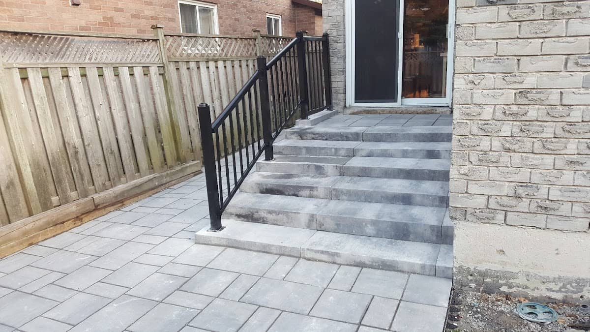 Red Oak Landscape Contractors Inc, photograph 4 of Pickering