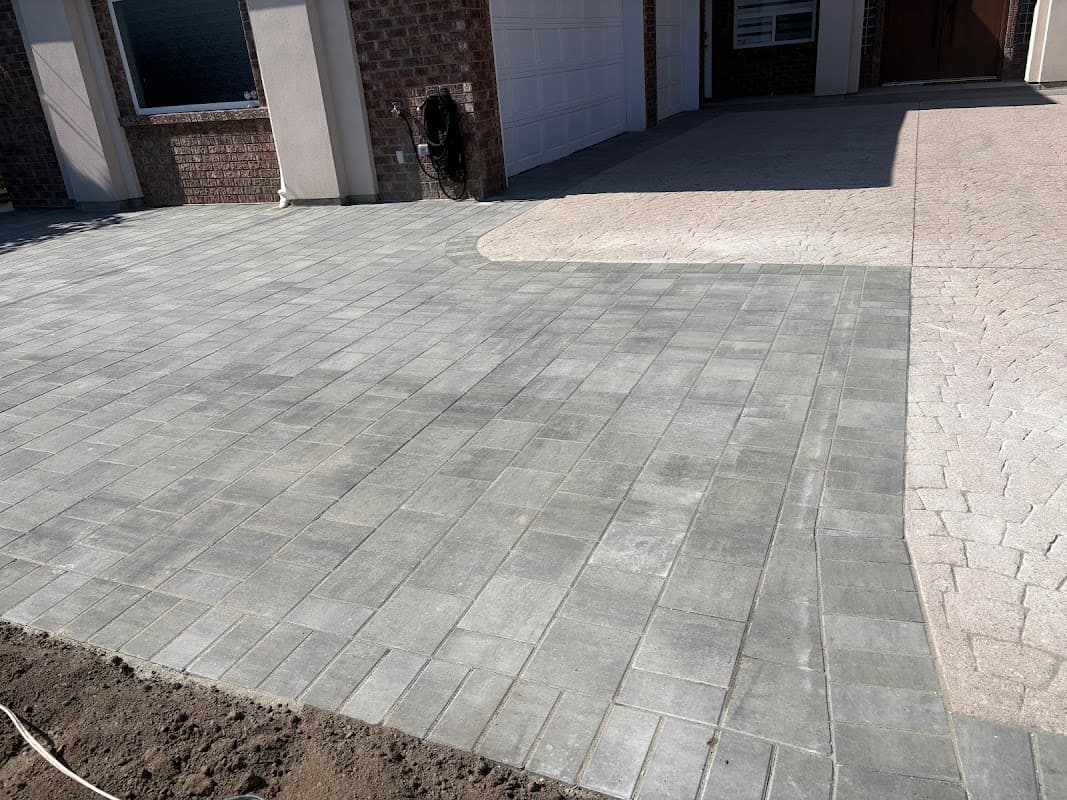 Richard's Pavingstones, photograph 2 of Surrey
