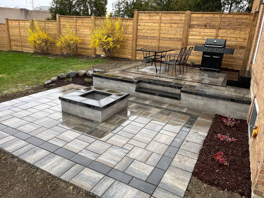 RiverRock Landscaping, photograph 4 of Willowdale