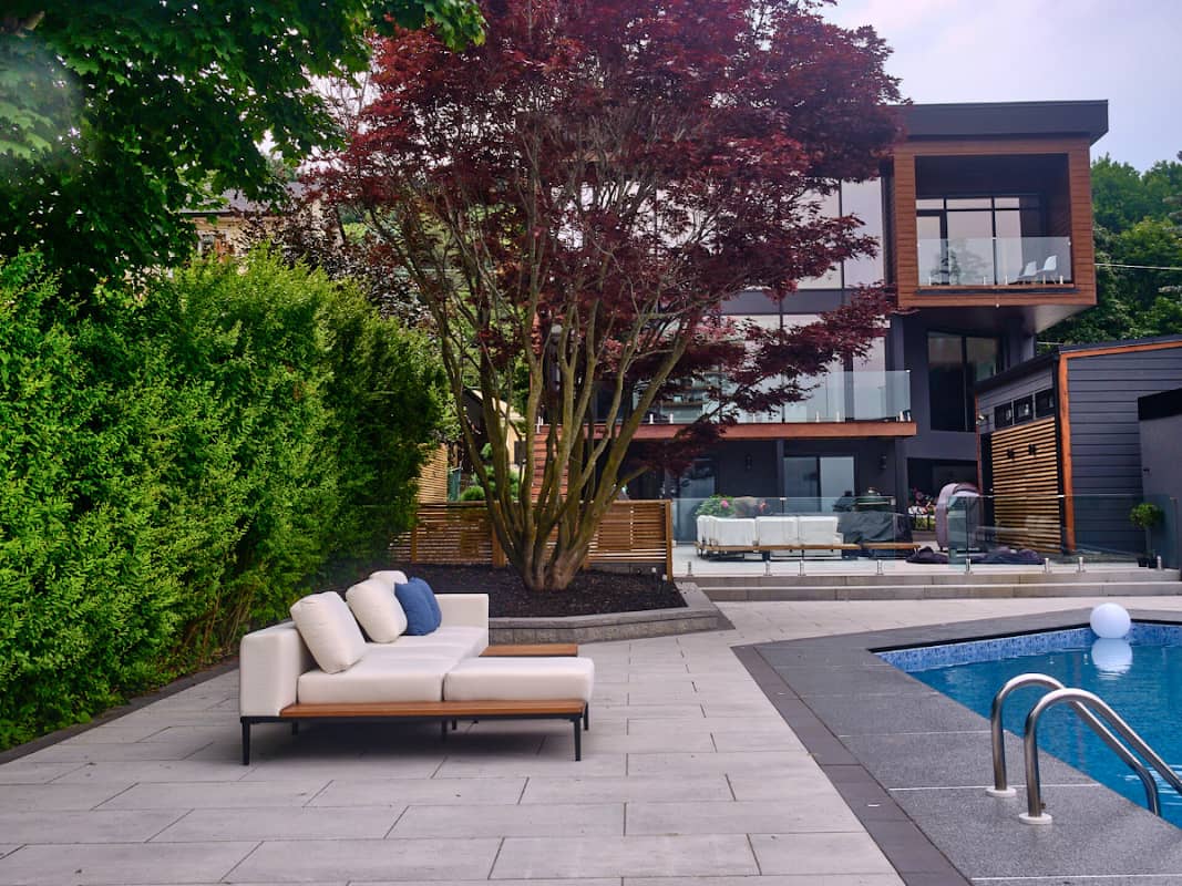 landscape design by Sander Design in The Danforth (Greektown)