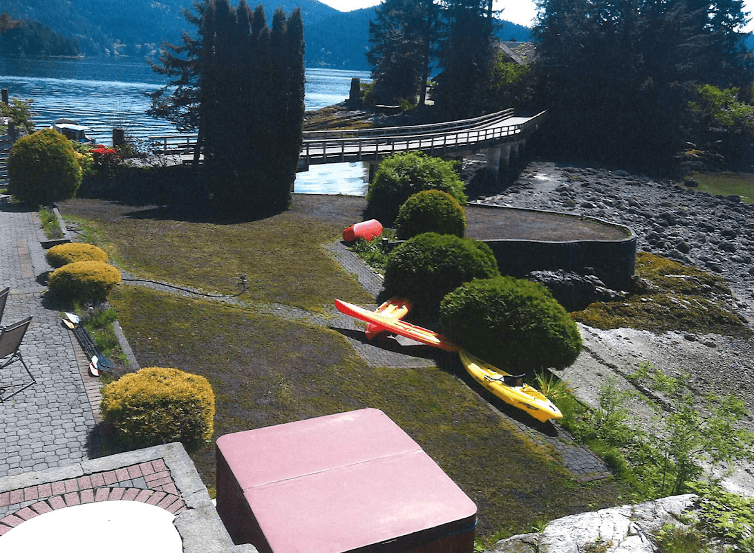 lawn care by Sprout Landscapes - Lower Mainland / Metro Vancouver Landscaping Company in Marpole