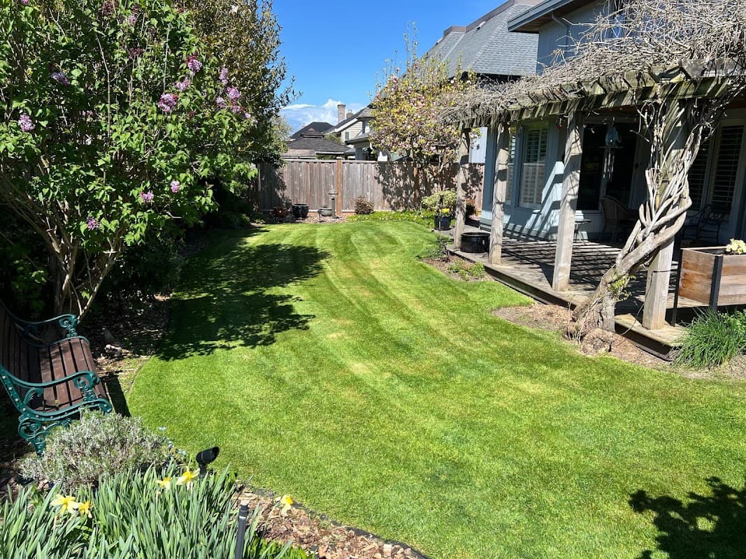 Square Lawn & Garden Care, photograph 2 of Richmond