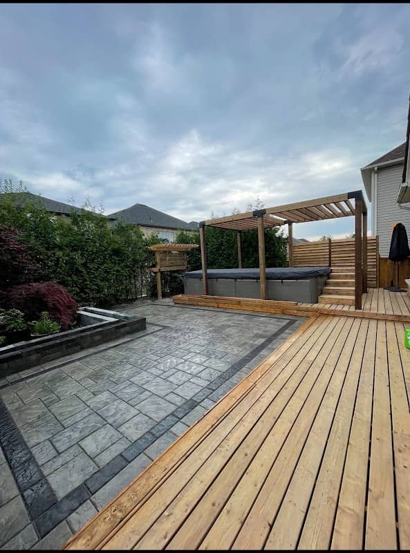 Stone Crew Hardscape & Landscaping, photograph 2 of Willowdale