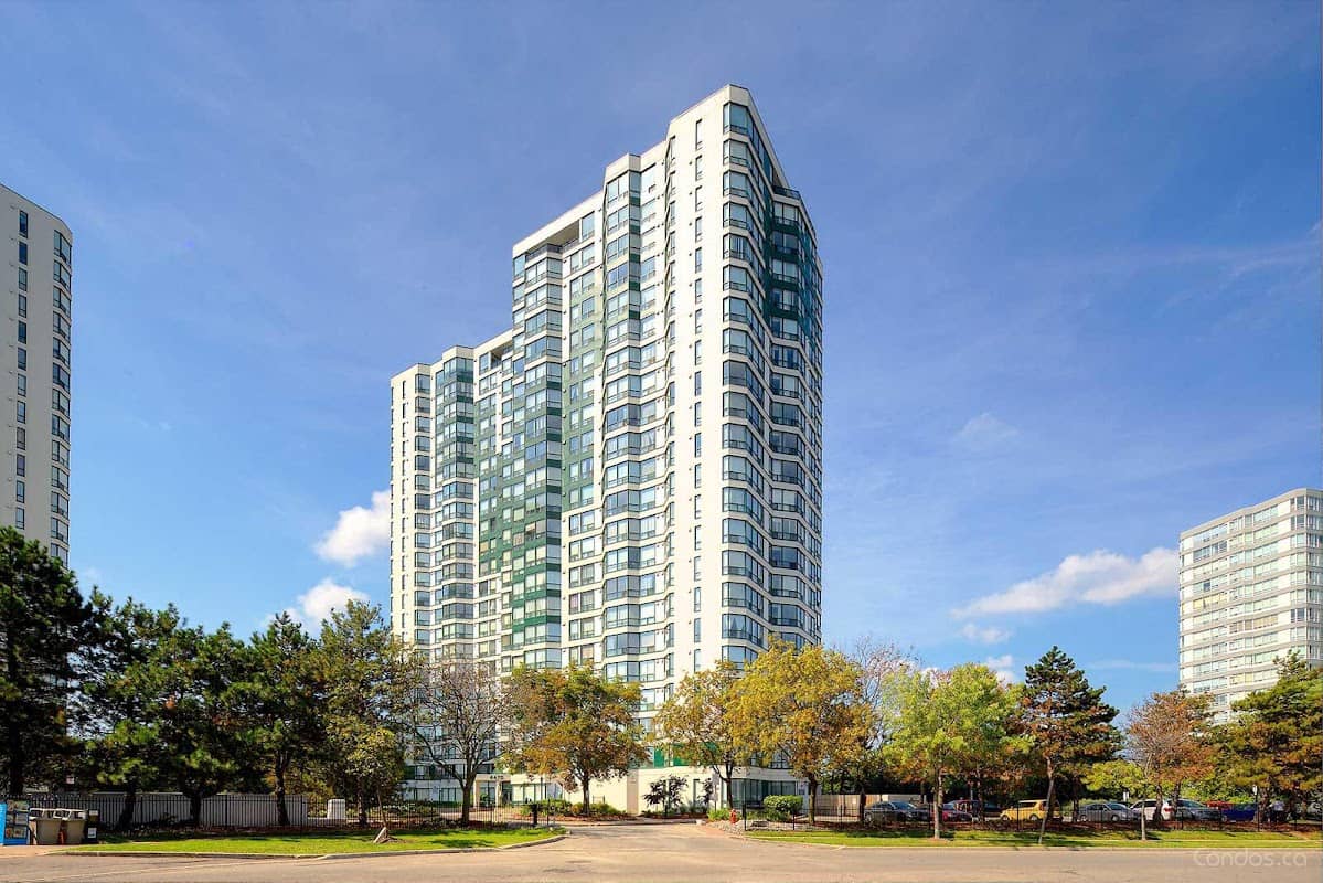 landscaping by Summit Landscaping And Snow Removal Services in Mississauga