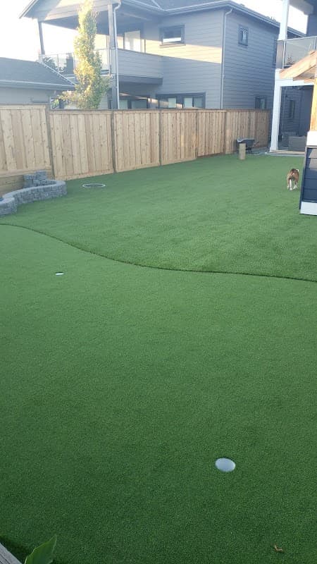 Tanner's Turf, photograph 2 of Deep Cove