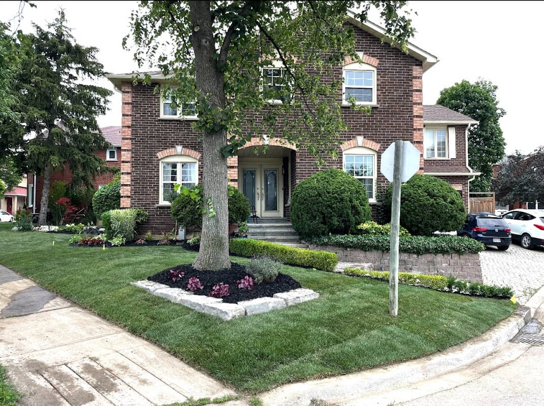 The SodFather, photograph 4 of Oakville