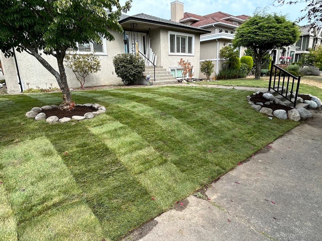 Titan Landscaping, photograph 3 of Maple Ridge