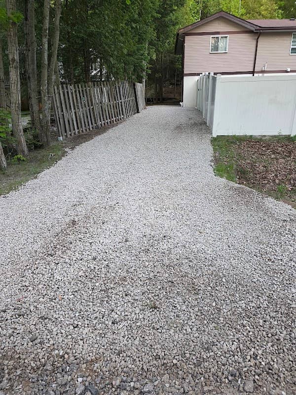 TOLCORZ ASPHALT & INTERLOCK, photograph 2 of York