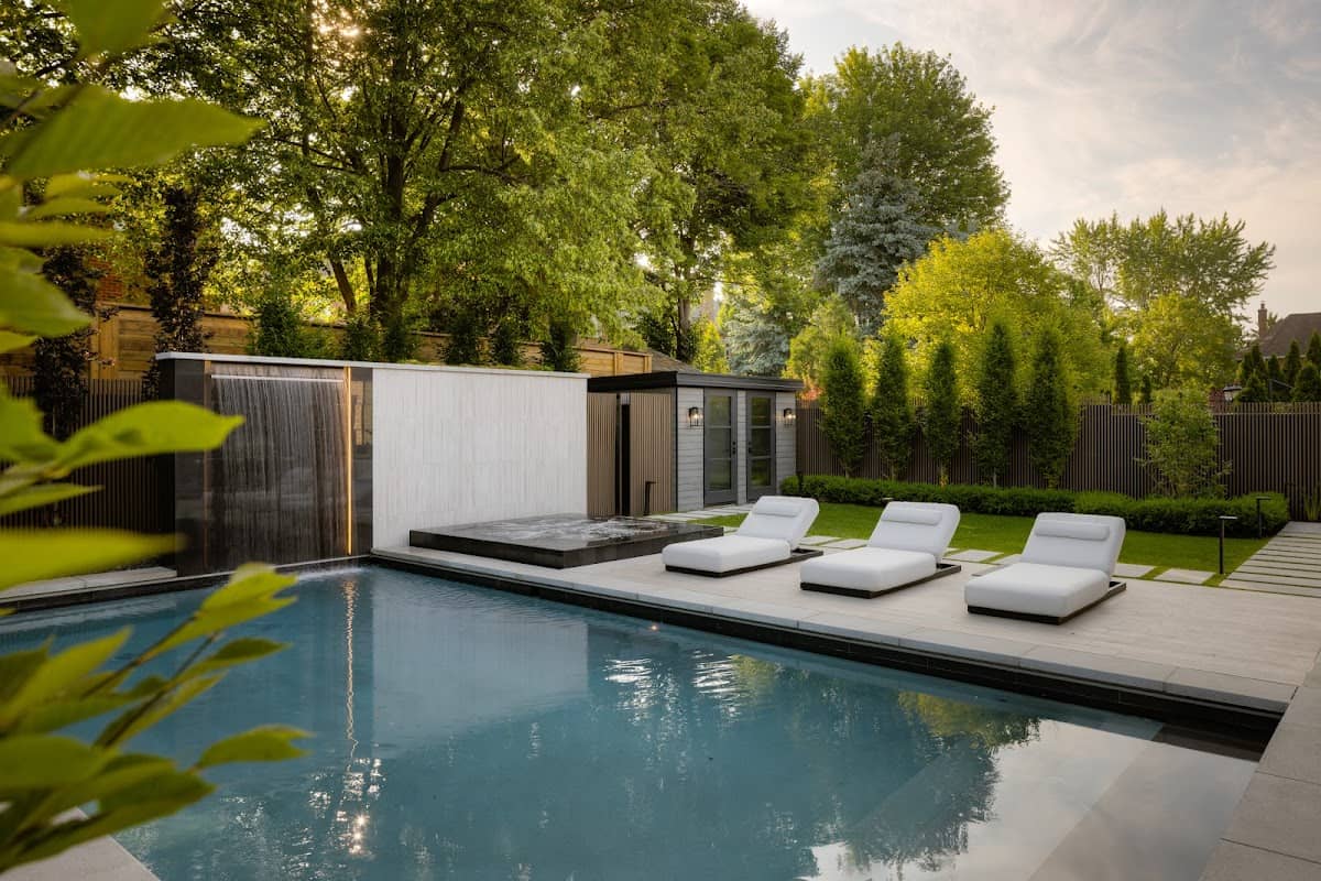 Uncommon Ground Landscape Design Inc., photograph 2 of Oakville