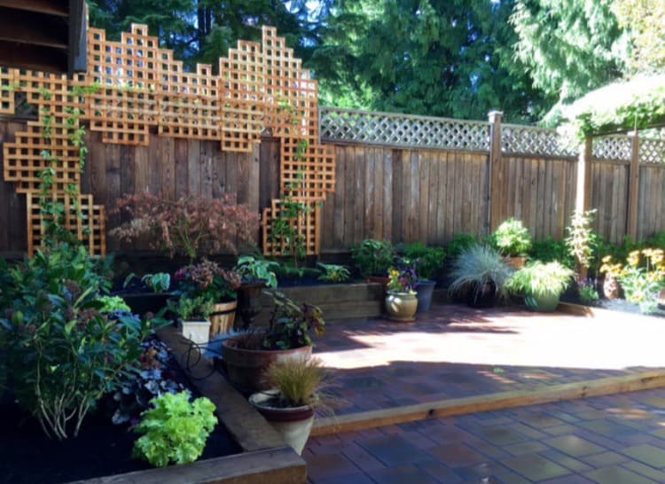 Unearth Landscape Solutions Inc., photograph 2 of Lonsdale