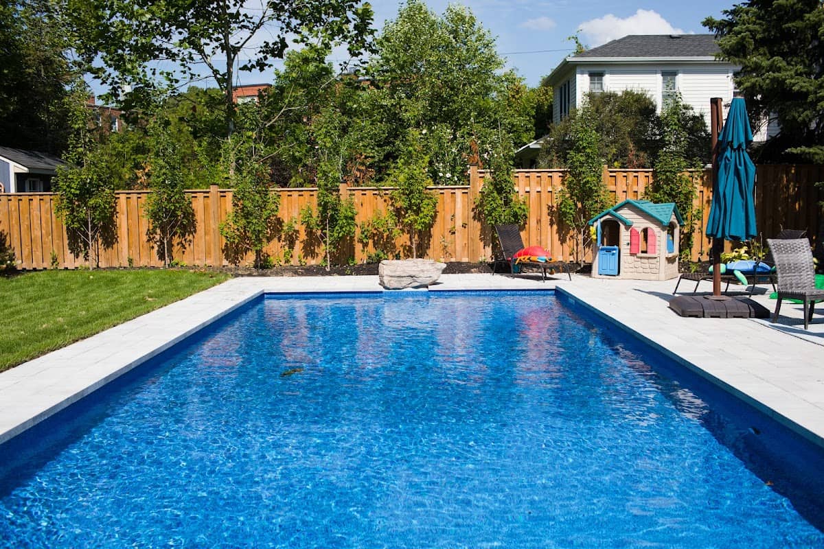 V.I.L. Landscaping, photograph 3 of Oakville
