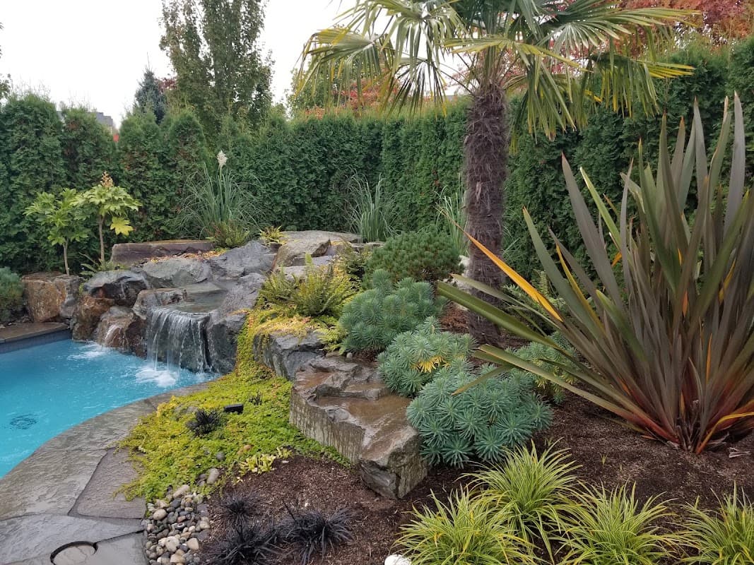 Van De Poll Garden Design, photograph 3 of Maple Ridge