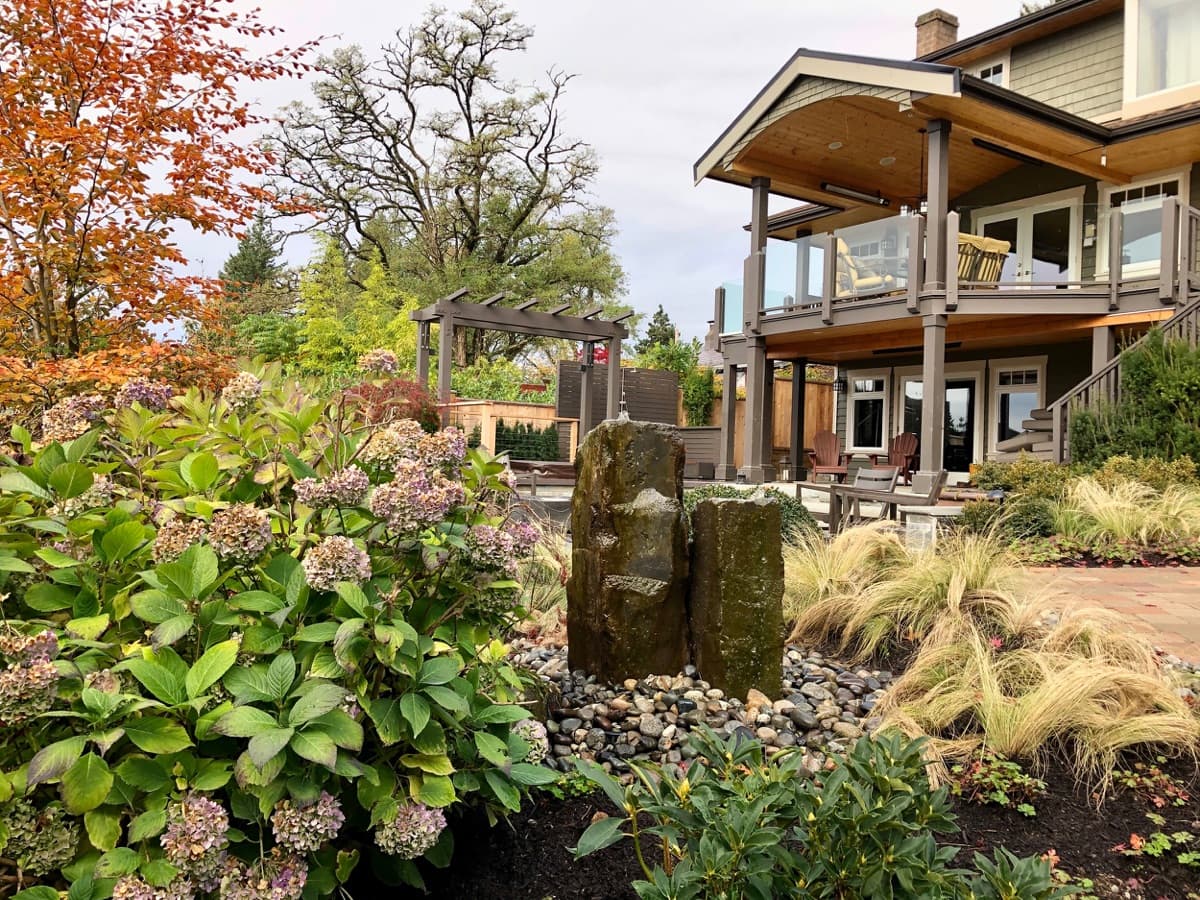 Vancouver Garden Design by Klavdi Kukovic, photograph 4 of Riley Park