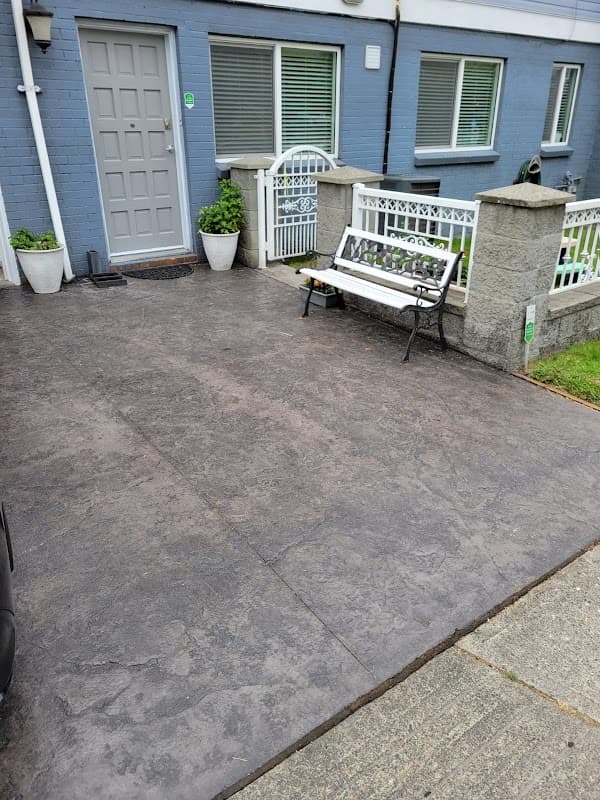 Vancouver Wolfpack Landscaping LTD, photograph 2 of Maple Ridge