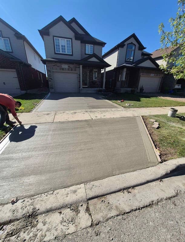 Victory Concrete/Interlock Contractor Services Woodbridge/Vaughan, photograph 3 of Willowdale