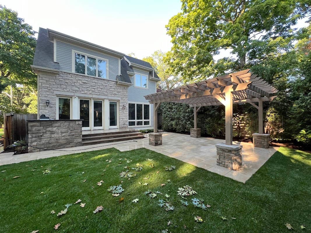 landscaping by Weykamp Landscaping and Design Incorporated in Oakville