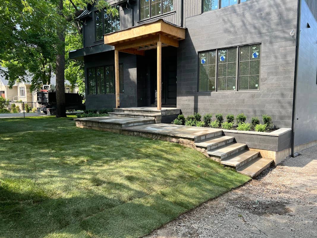 Weykamp Landscaping and Design Incorporated, photograph 2 of Oakville