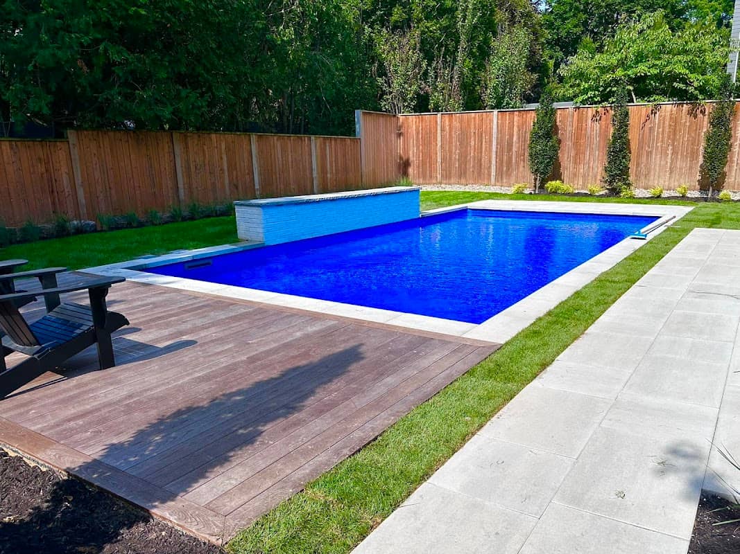 Weykamp Landscaping and Design Incorporated, photograph 3 of Oakville
