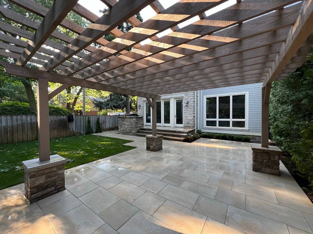Weykamp Landscaping and Design Incorporated, photograph 4 of Oakville